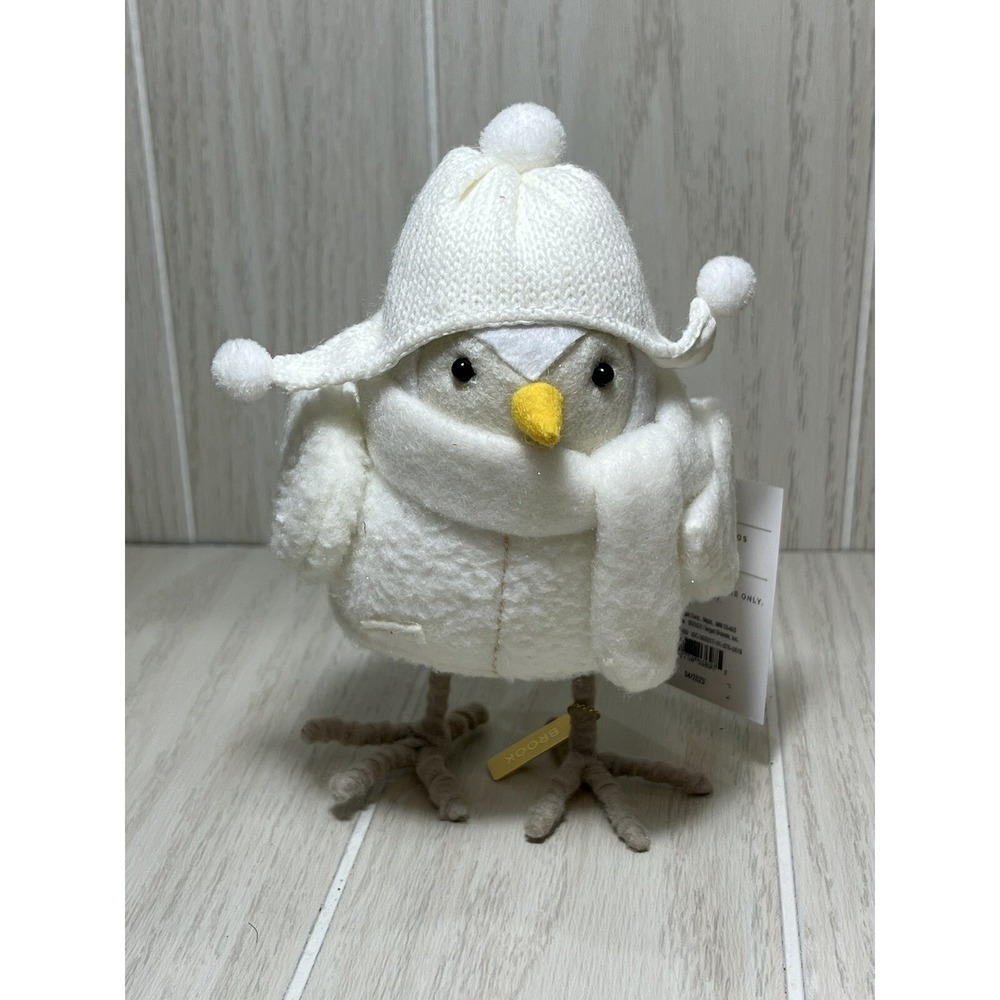 Wondershop Featherly Friends Brook Bird Figure White Hat  2023 Xmas